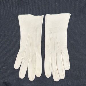 Soft White suede Gloves- washable
